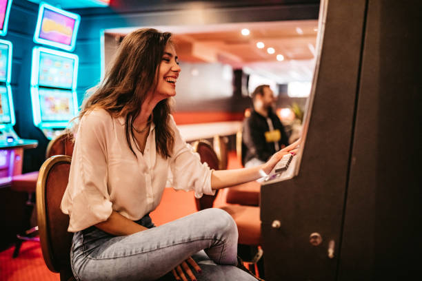 idcash88 login mobile app interface showing sportsbook and live-dealer options